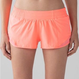 Lululemon Hotty Hot Short II (2.5")
Pop Orange